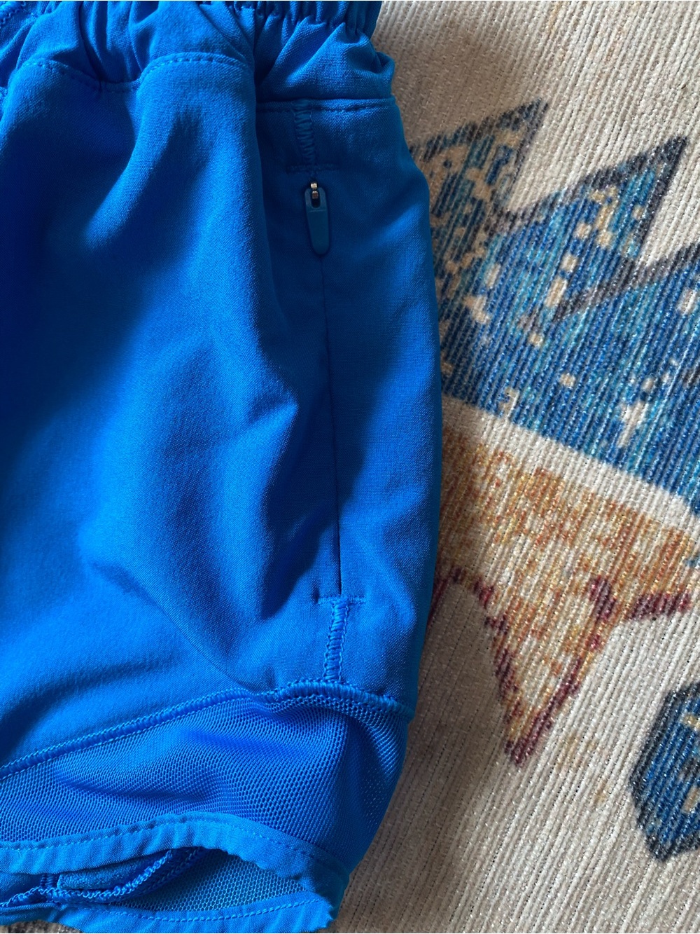 Lululemon Tracker Shorts Women’s Size 4  Blue - Picture 7 of 10